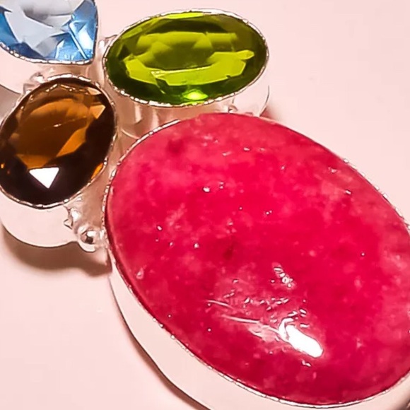 Pink Rhodonite Peridot & Smokey Topaz Pendant - Picture 2 of 2